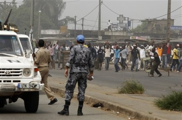 Bilan des affrontements à Abobo / Six Fds tuées, une vingtaine de blessés, des armes lourdes emportées